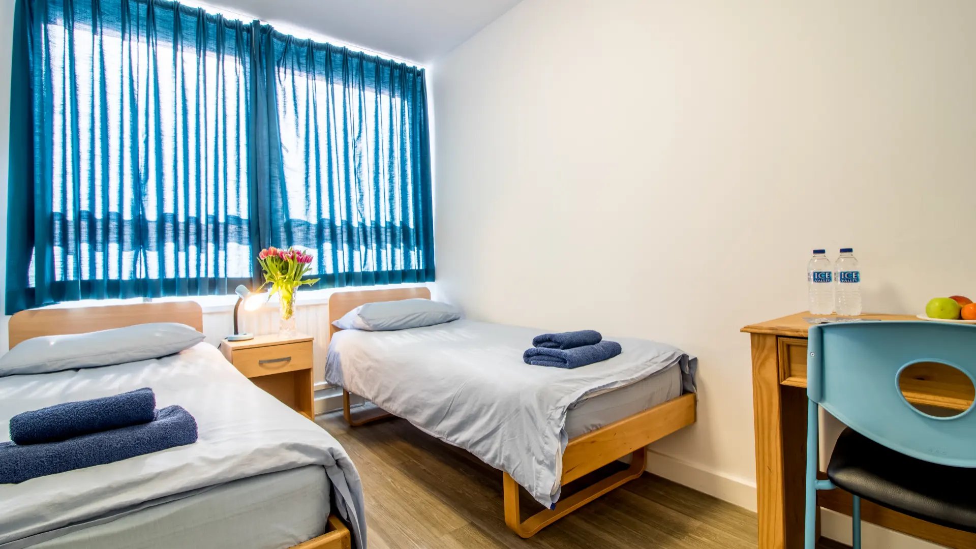 Einzel- und Doppelzimmer mit Gemeinschaftsbad