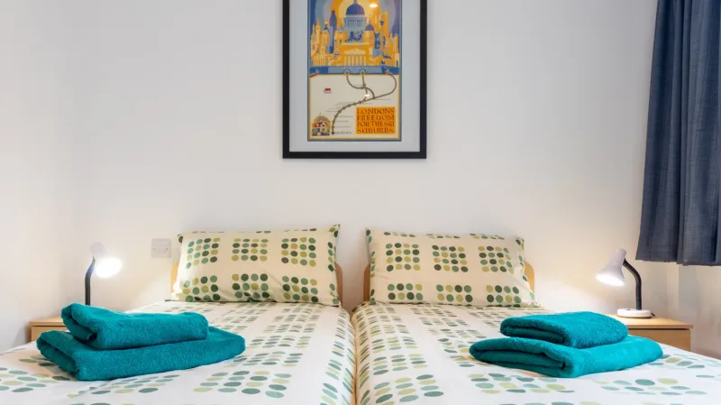 ensuite-comfort-zimmer-doppelbett